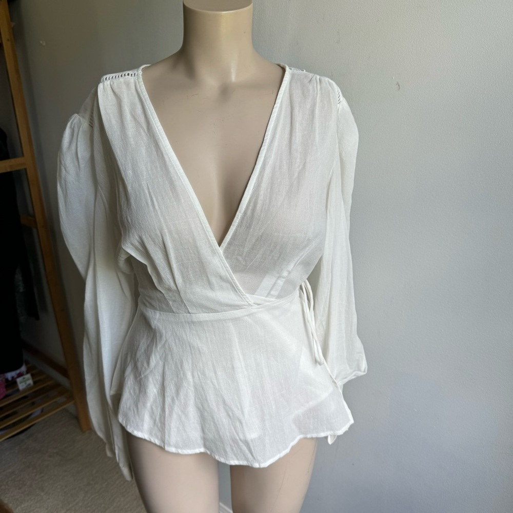 Rollas Sheer Wrap long sleeve blouse in white - Picture 2 of 9